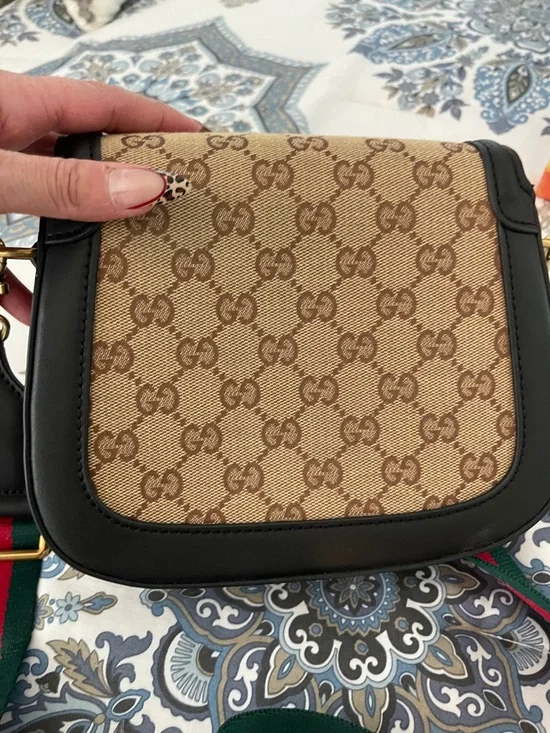 Gucci Beige GG Canvas Crossbody with Black Leather & Signature Green-Red Strap - Picture 4 of 6